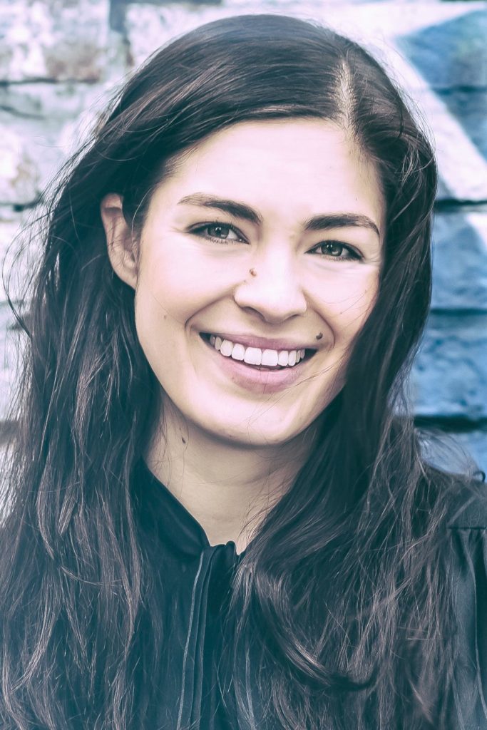 Póster de Natalie Madueño