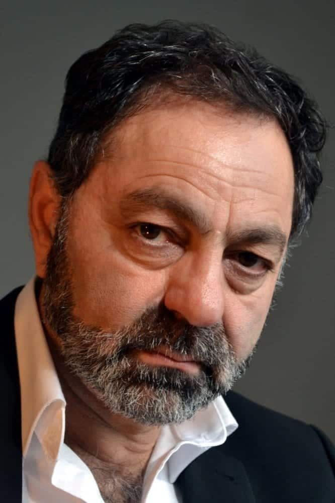 Póster de Nasser Memarzia