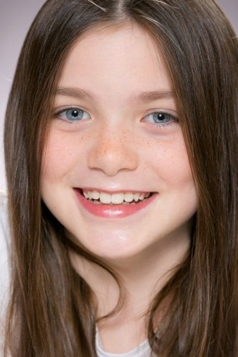 Póster de Phoebe Farnham