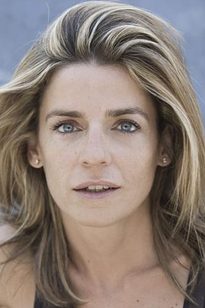 Póster de Liz Lobato