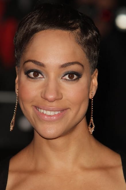 Póster de Cush Jumbo