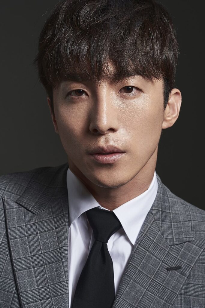Póster de Dong Hyun-bae