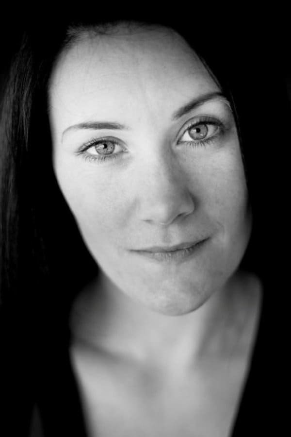 Póster de Tanya Drewery