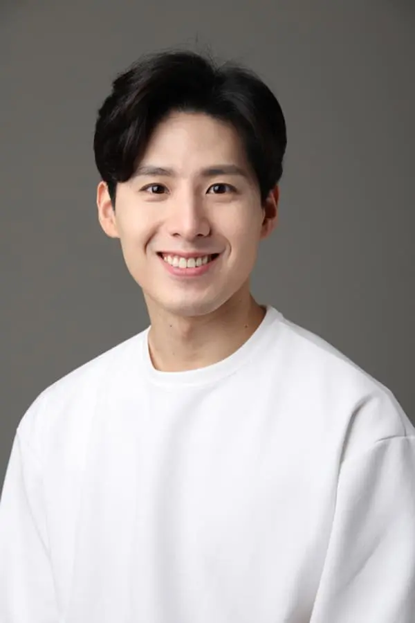 Póster de Ahn Hwi-tae