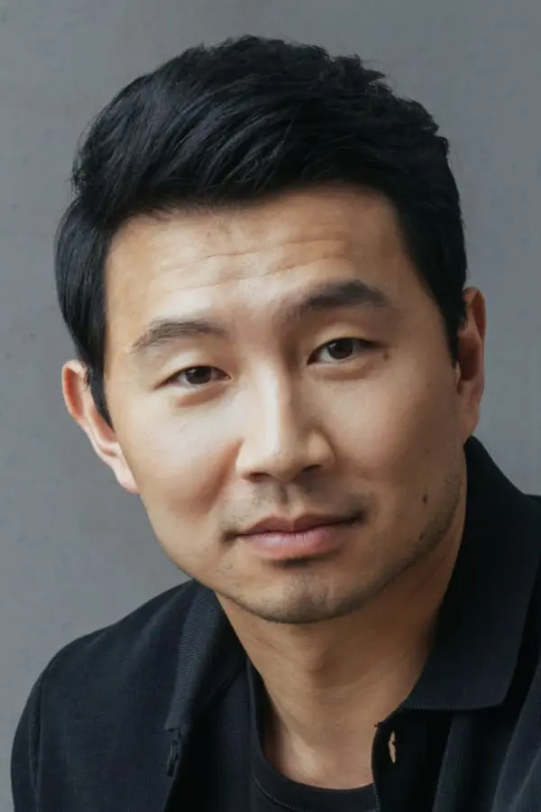 Póster de Simu Liu
