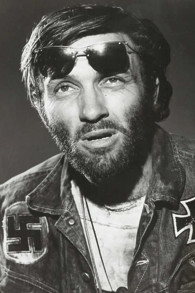 Póster de Lou Procopio