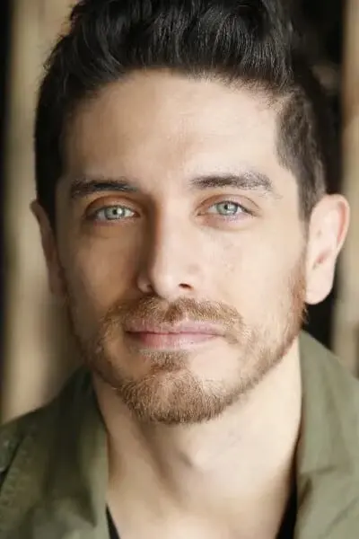 Póster de Josh Keaton