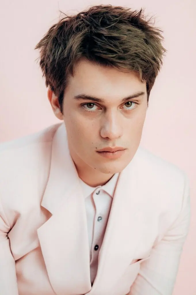 Póster de Nicholas Galitzine