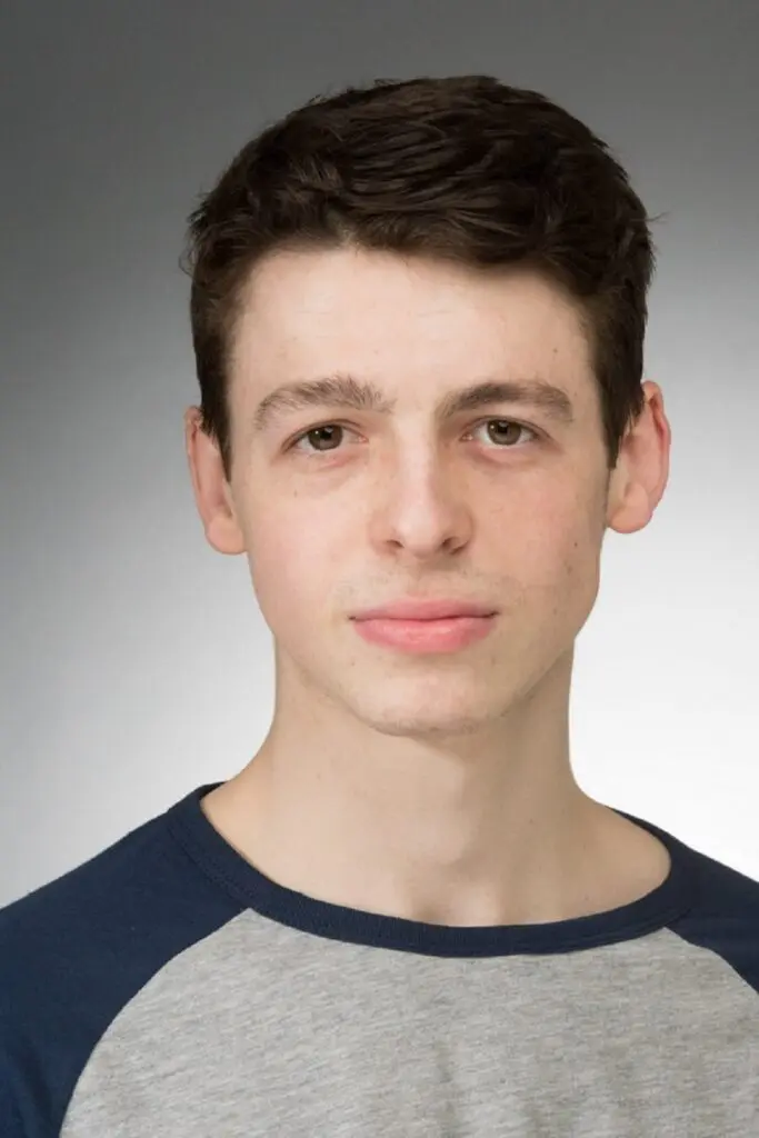 Póster de Anthony Boyle