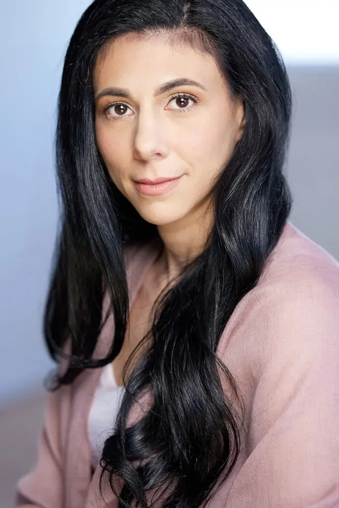 Póster de Yasmin Kamci