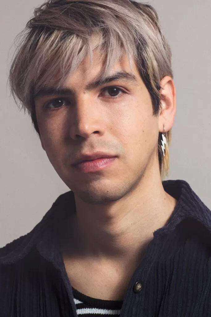 Póster de Julio Torres
