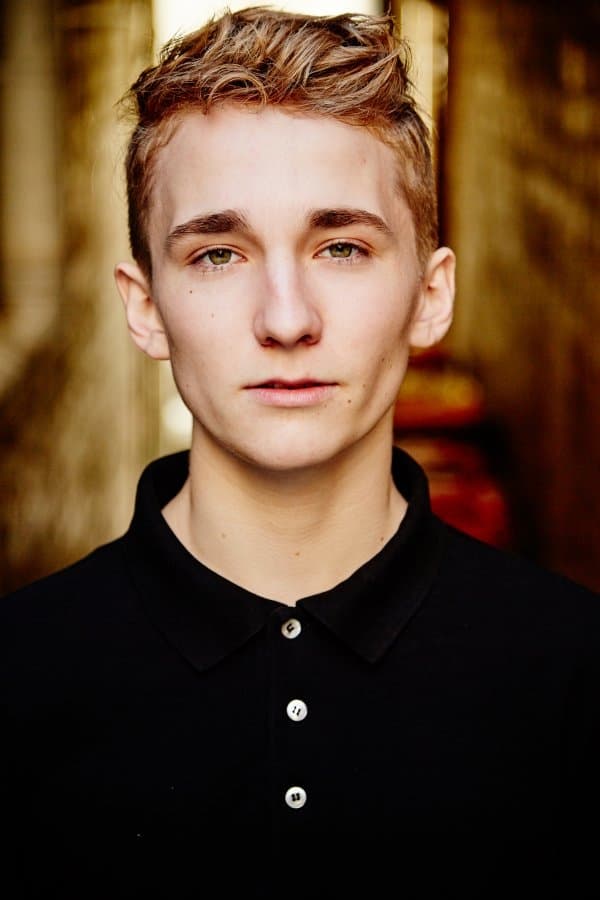 Póster de Ash Hodgkinson