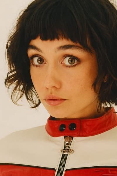 Póster de Sydney Chandler