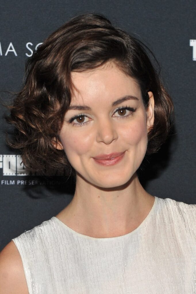 Póster de Nora Zehetner