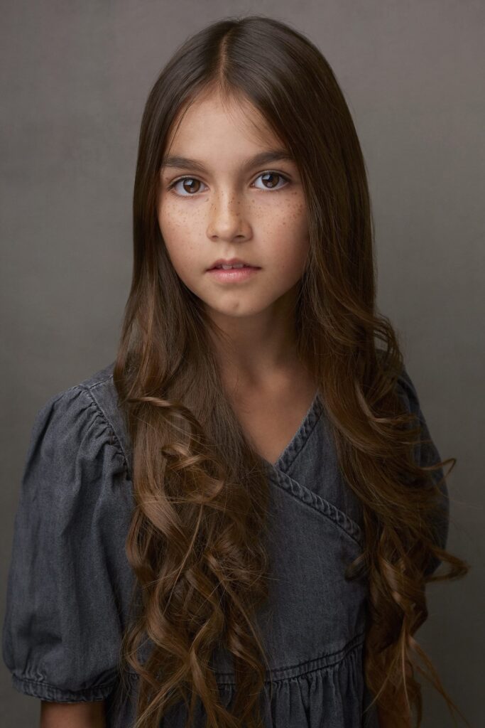 Póster de Laila Barwick