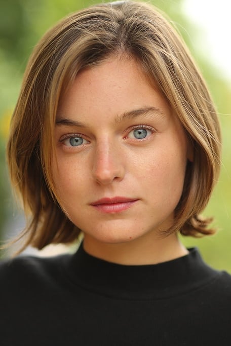 Póster de Emma Corrin