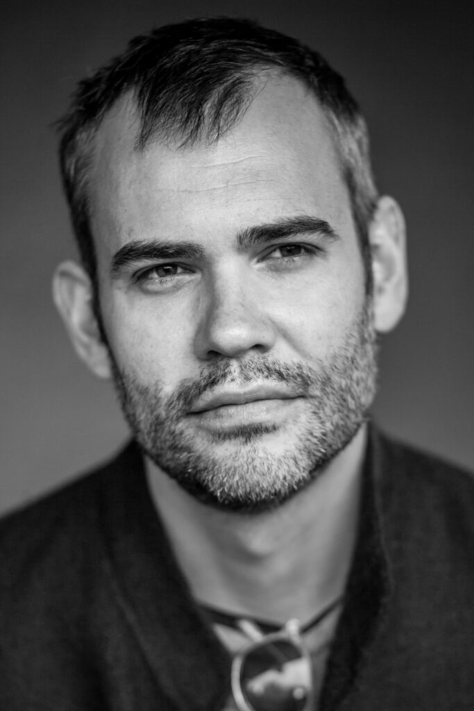 Póster de Rossif Sutherland
