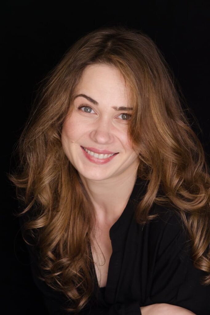 Póster de Iulia Lumânare