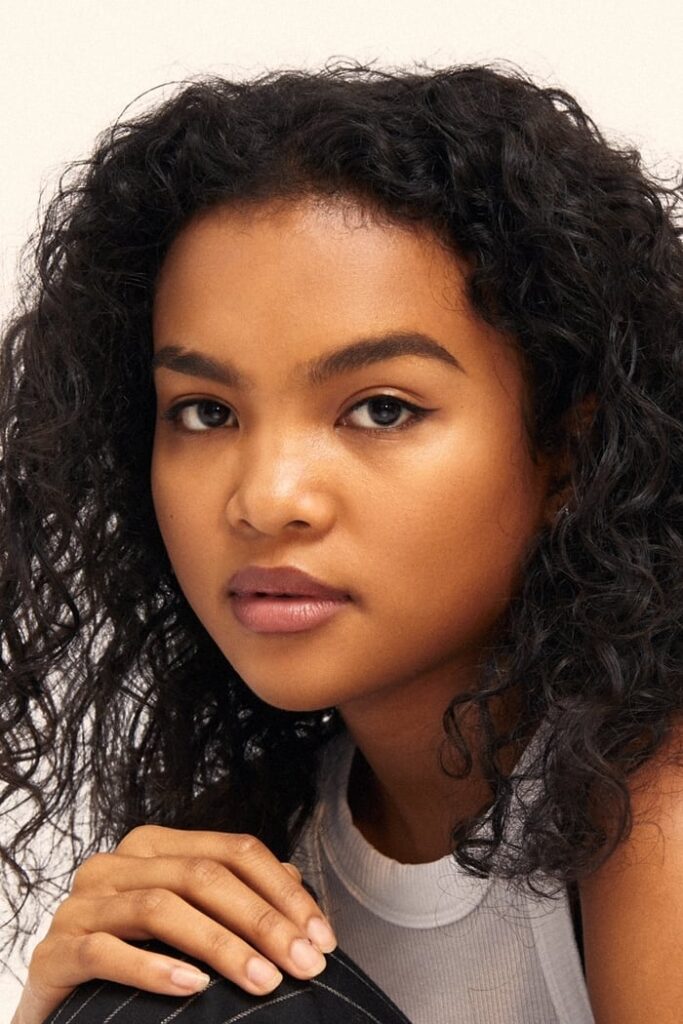 Póster de Mia Isaac