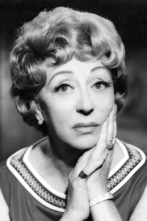 Póster de Thora Hird