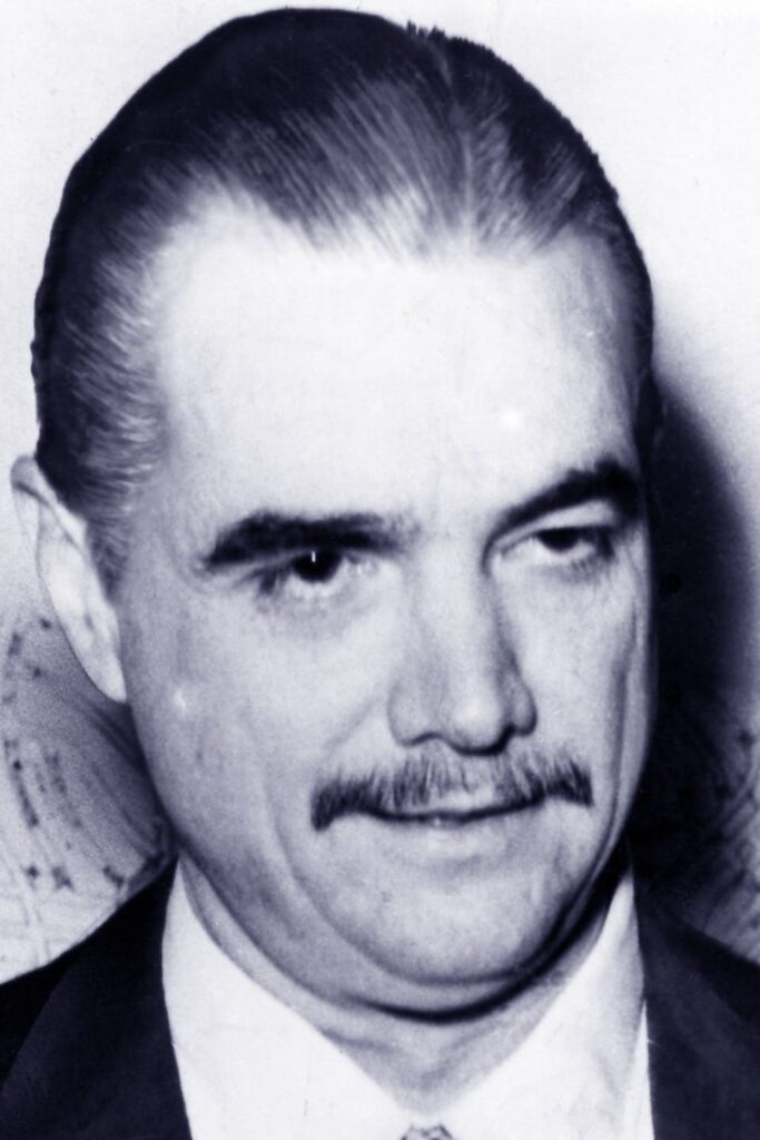 Póster de Howard Hughes