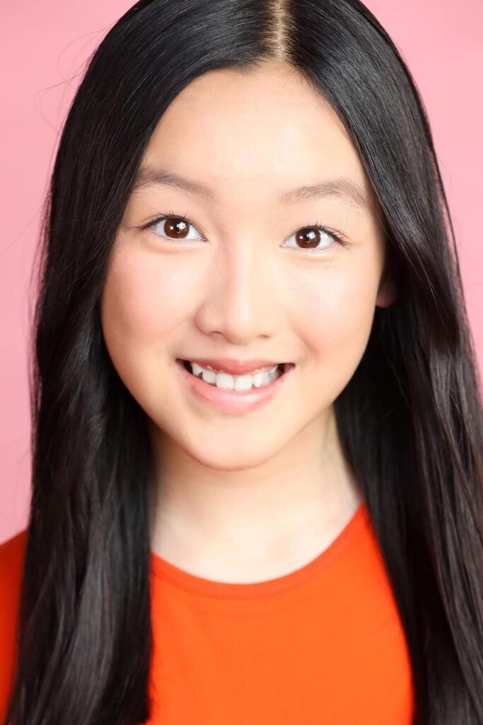 Póster de Malea Emma Tjandrawidjaja