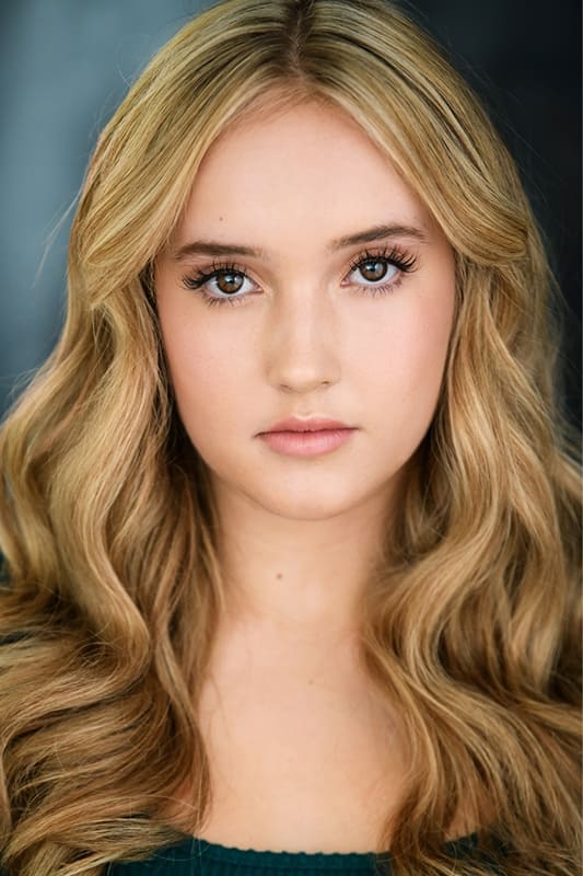 Póster de Ella Fraley