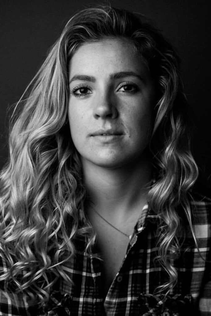Póster de Ashley Levin