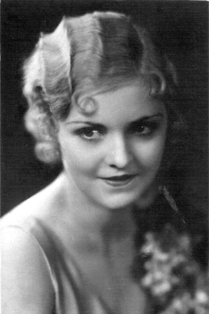 Póster de June Nash