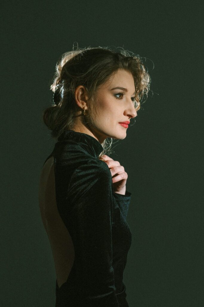 Póster de Anna Mészöly