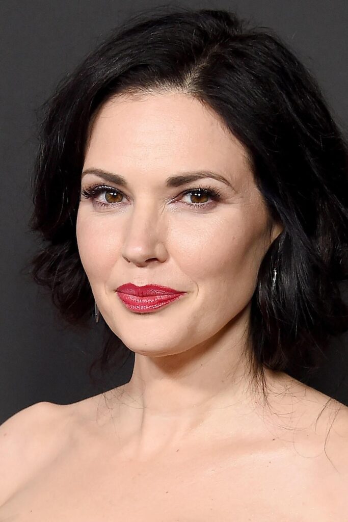 Póster de Laura Mennell