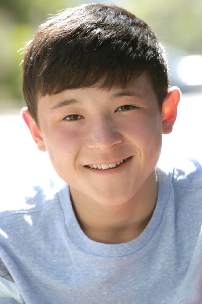 Póster de Riley Hashimoto
