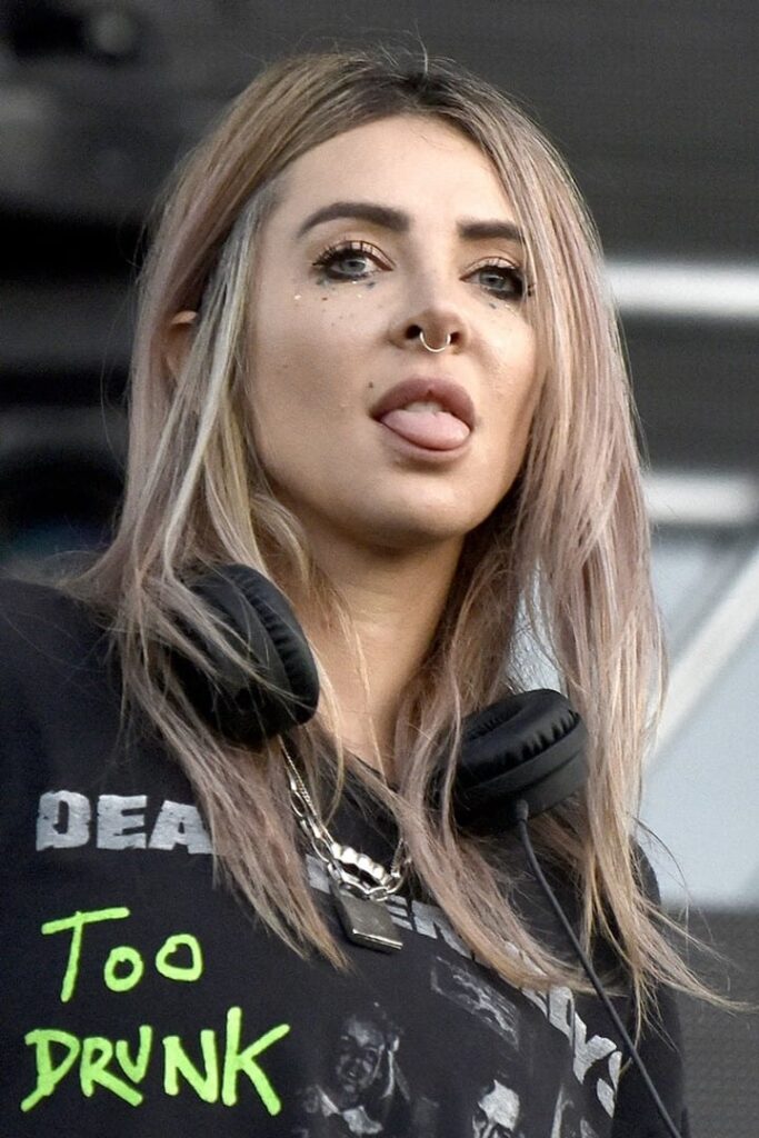 Póster de Alison Wonderland