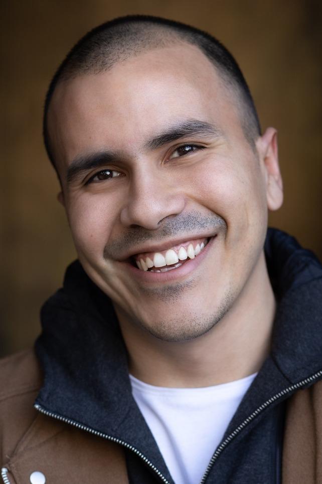Póster de Christopher Alvarenga