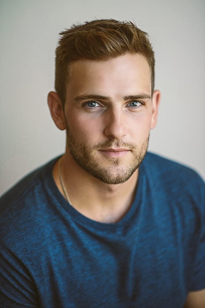 Póster de Travis Nelson