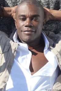 Póster de Marlon Saunders