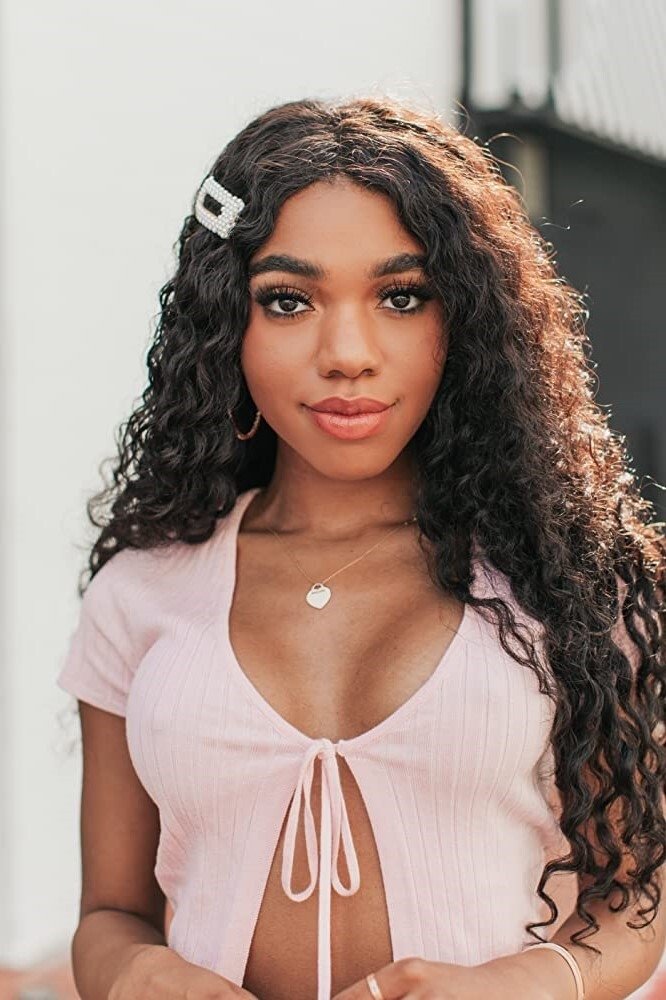 Póster de Teala Dunn