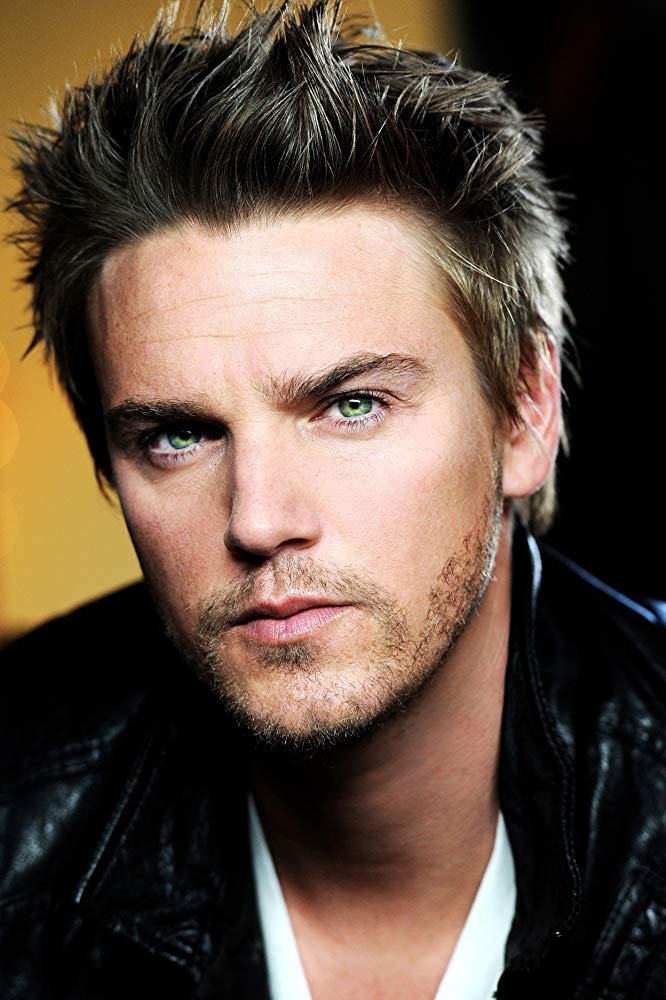 Póster de Riley Smith