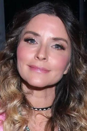Póster de Isabella Camil