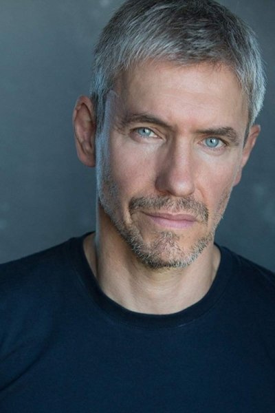 Póster de Sean Buchanan