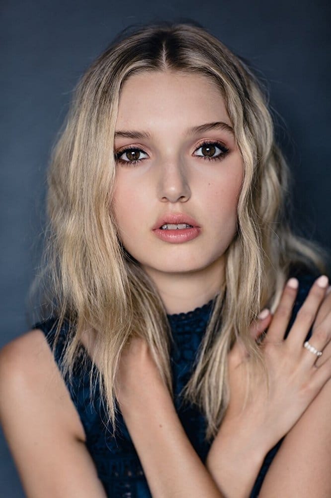 Póster de Kaitlyn Bernard