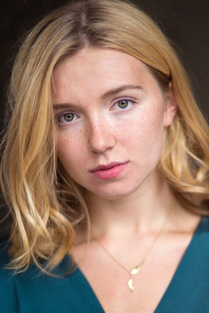 Póster de Alyth Ross