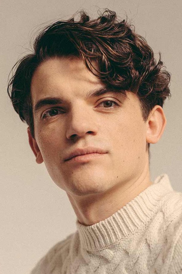 Póster de Edward Bluemel