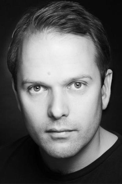 Póster de Nicholas Burns