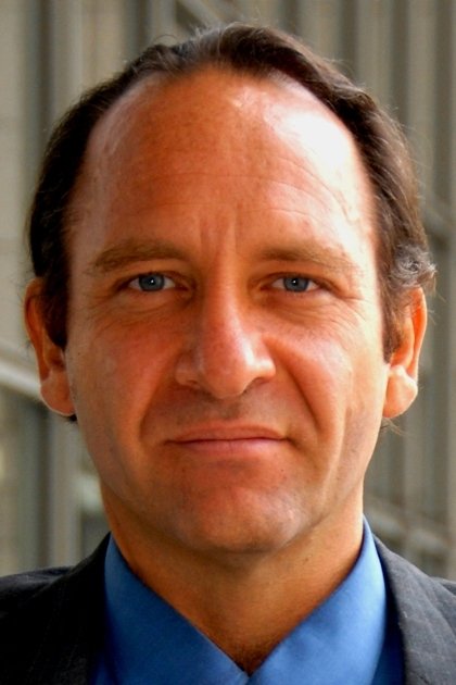 Póster de Charles Glover