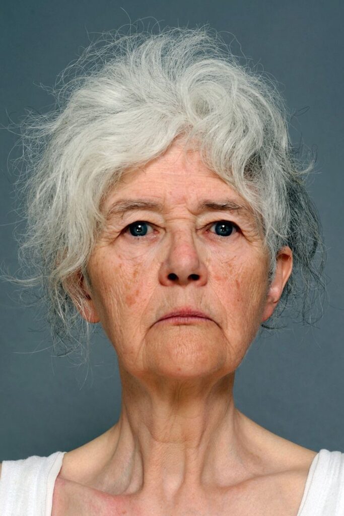 Póster de Clare Coulter