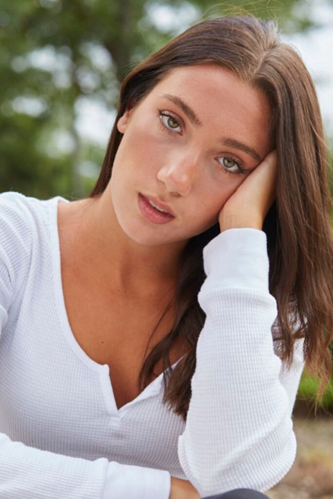 Póster de Aysia Trinity Ianiero