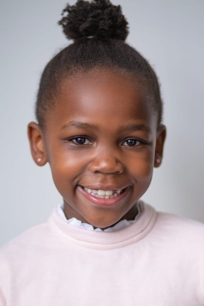 Póster de Karis Musongole