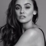 Charlotte Wildrianne