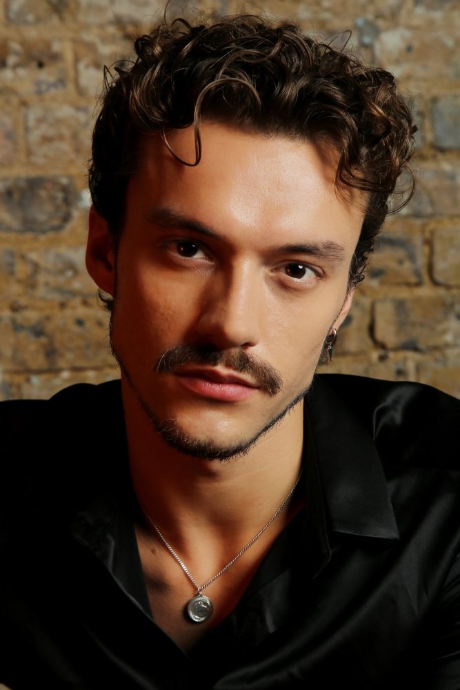 Póster de Mike Fellows